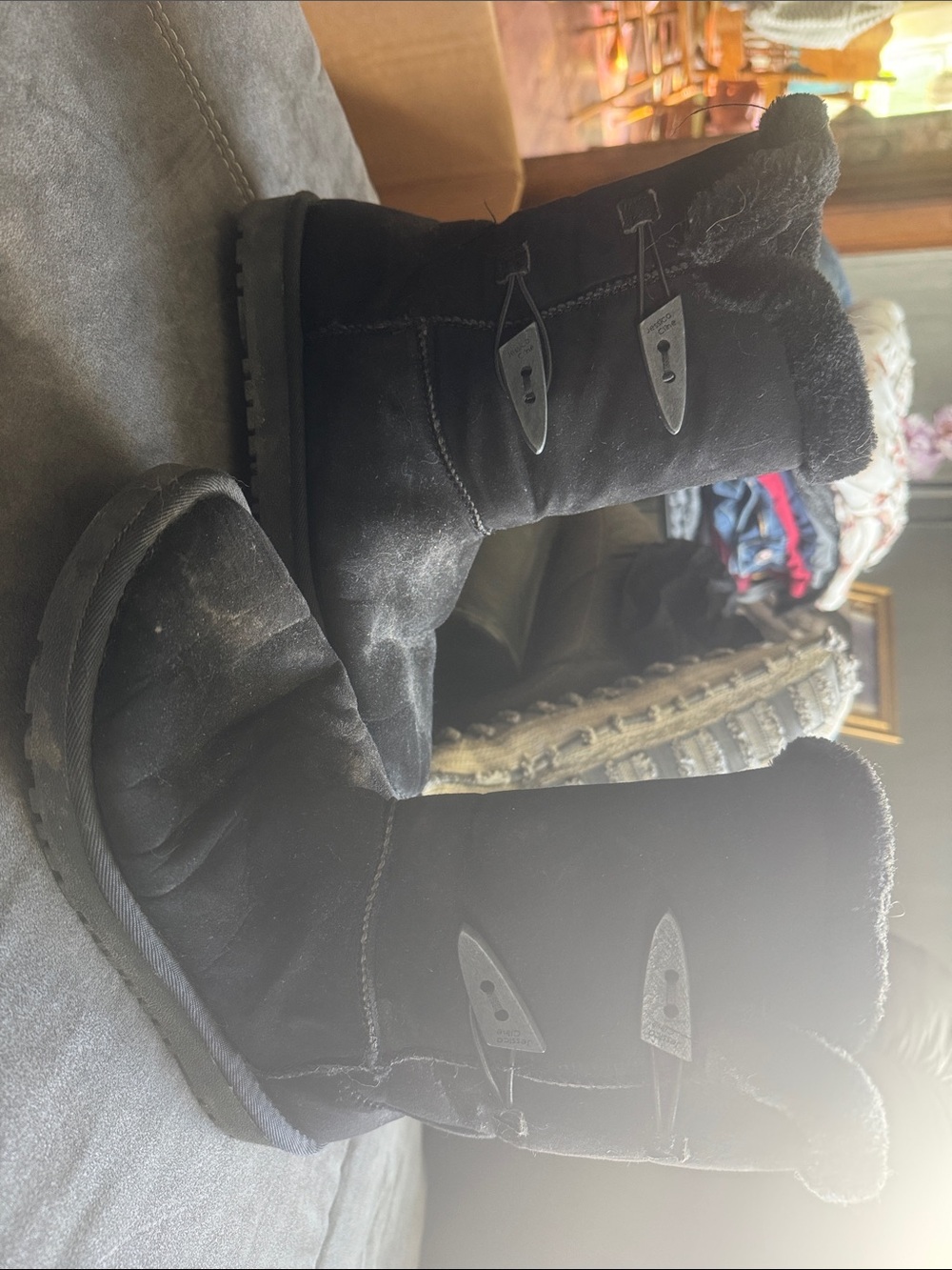 Black Winter Boot with Rugged Tread